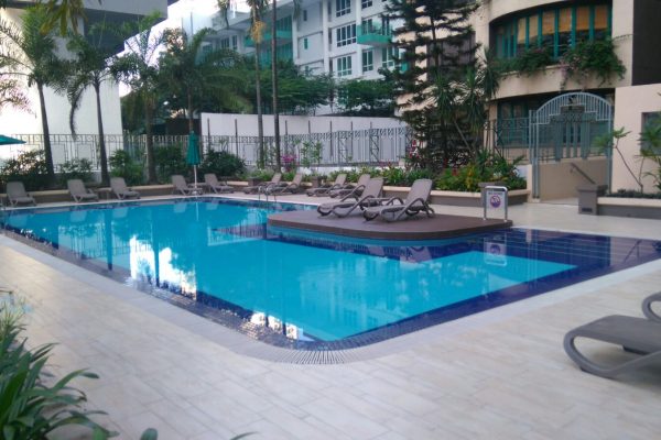 Hotel Type - Overflow Pool System - Eureka Pools